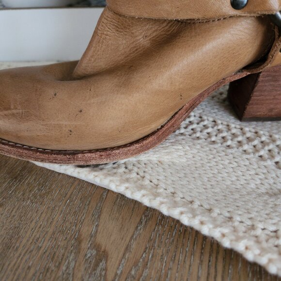 Authentic leather Frye cowboy boots booties Tabitha Harness booties - Picture 4 of 8